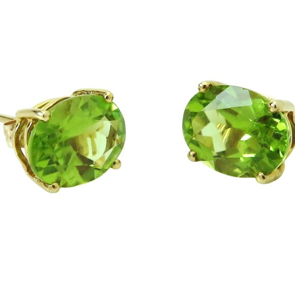 Estate 14K Yellow Gold QCD Genuine Peridot 9X7mm. Oval Stud Earrings - Picture 4 of 9